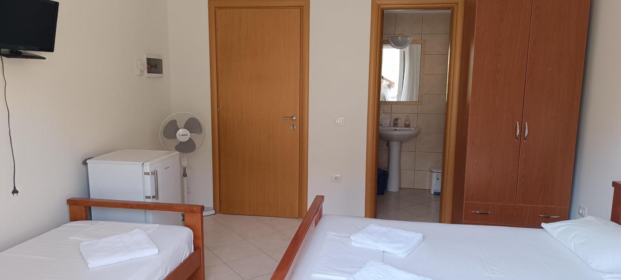 El Doro Rooms Dhërmi Екстериор снимка