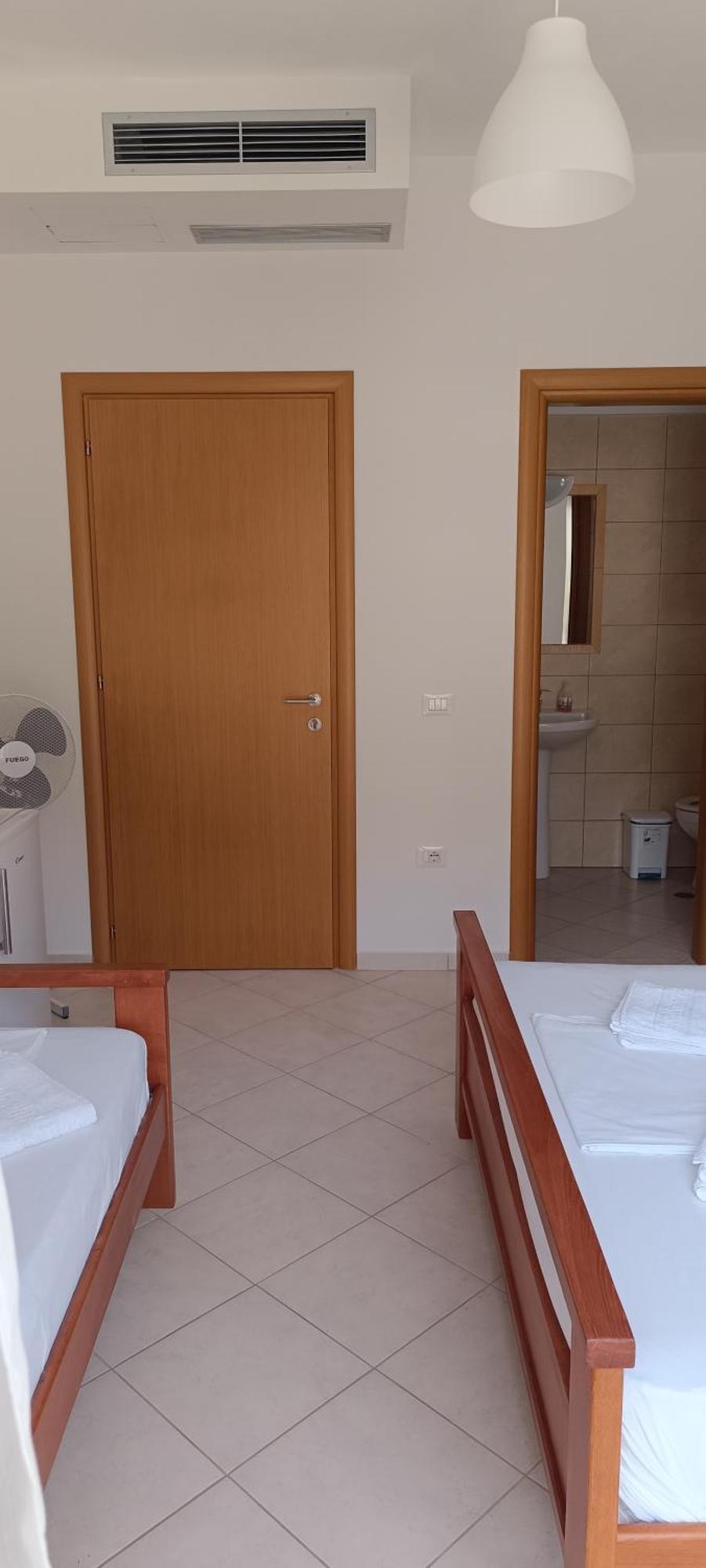 El Doro Rooms Dhërmi Екстериор снимка